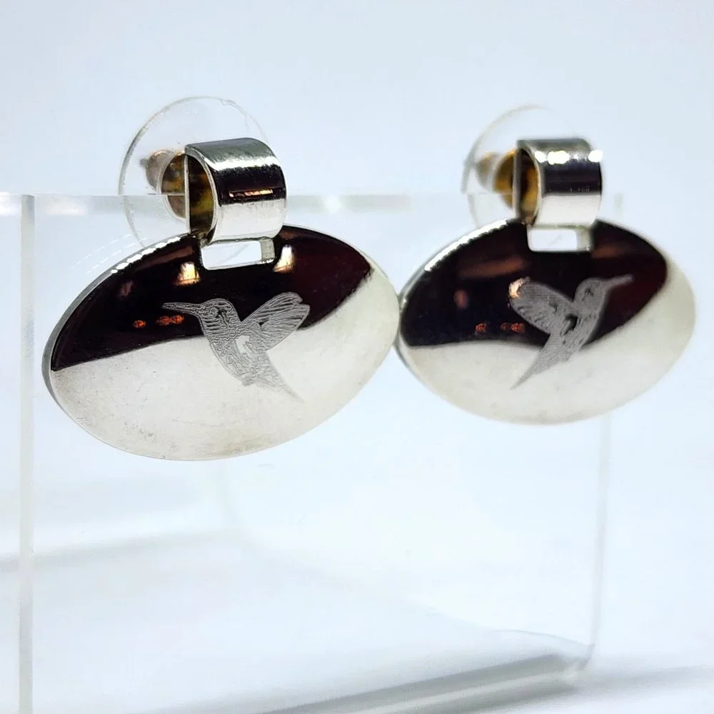 Vintage BEST Etched Hummingbird Silver Oval Pierced Earrings NOC NOS